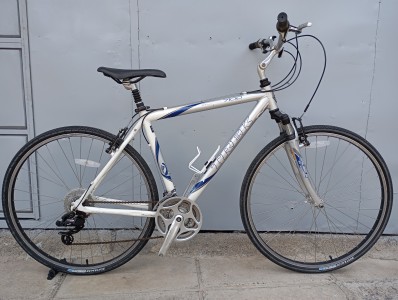 Trek 7100