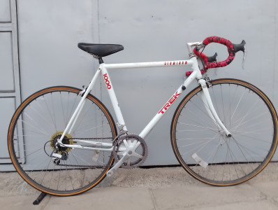 Trek 1000